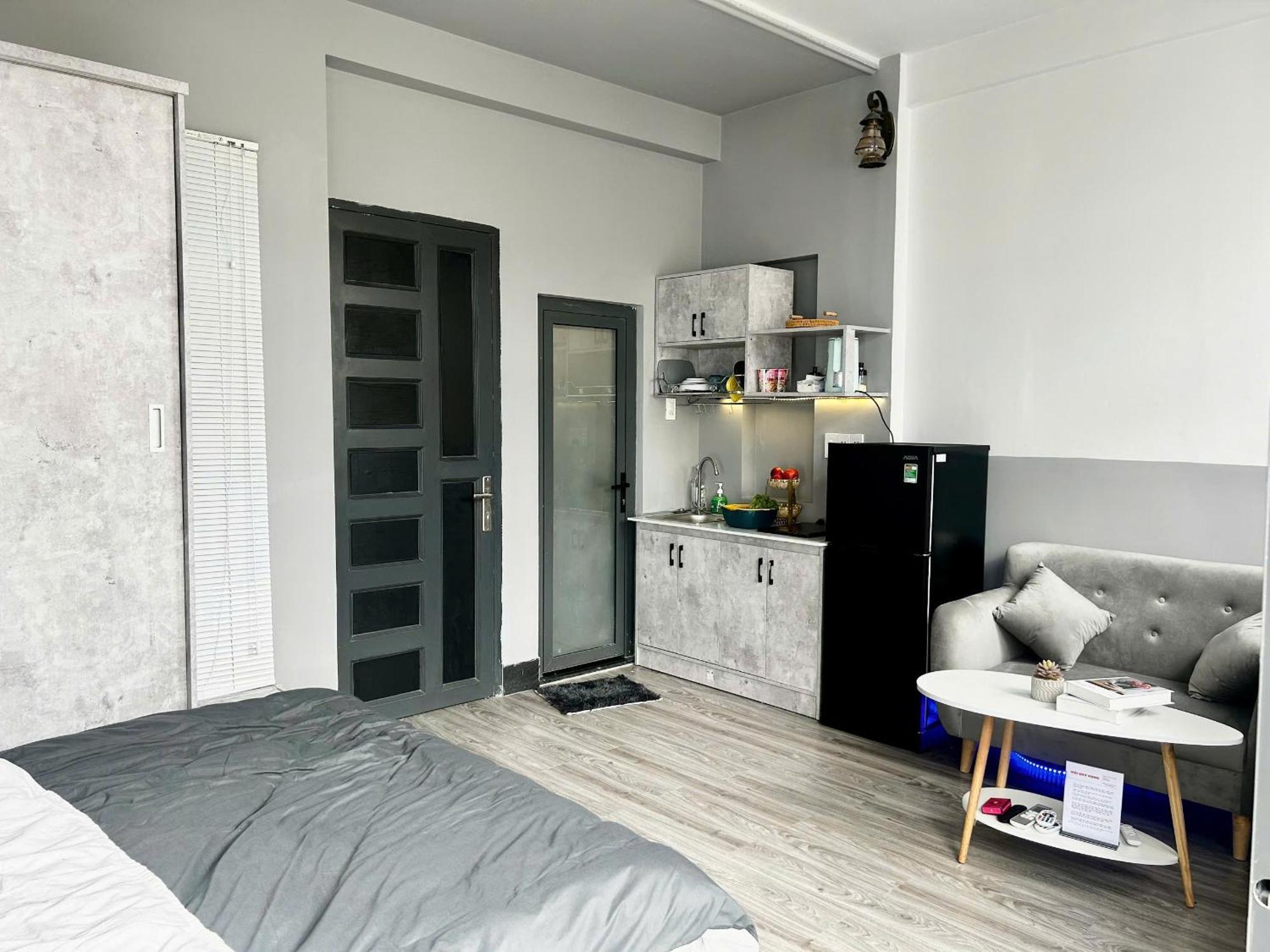 Khách sạn hẻo lánh Four P Phu Nhuan