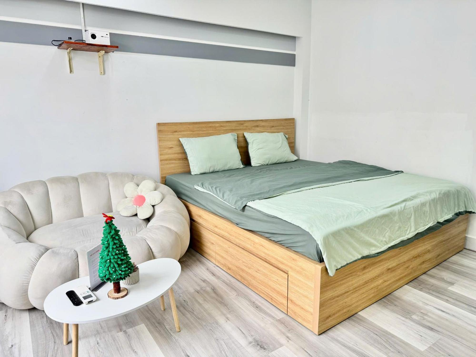 Four P Phu Nhuan 5*